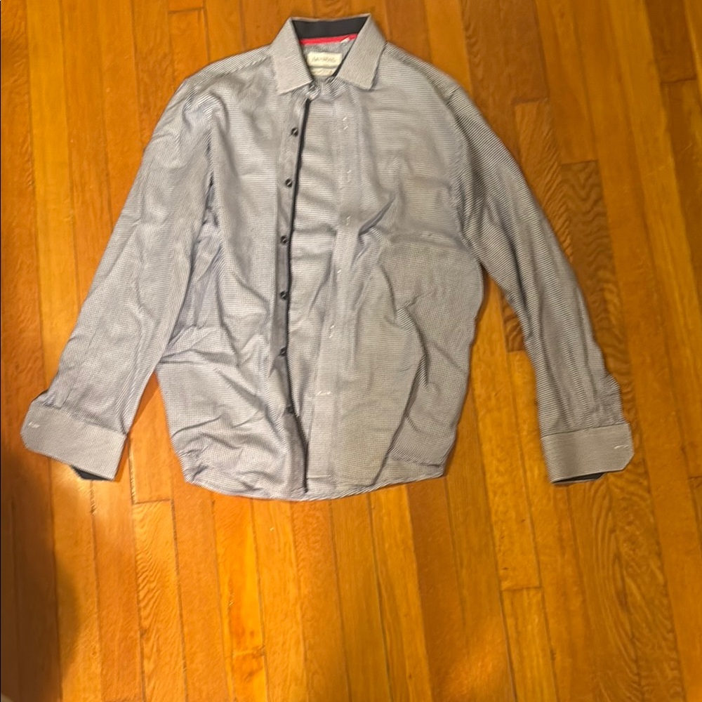 Men's Gray Button Down Shirt